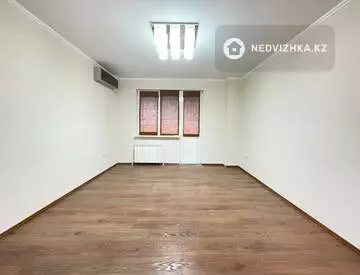 2-комнатная квартира, этаж 9 из 11, 75 м², миниатюра 1