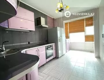2-комнатная квартира, этаж 9 из 11, 75 м², миниатюра 6
