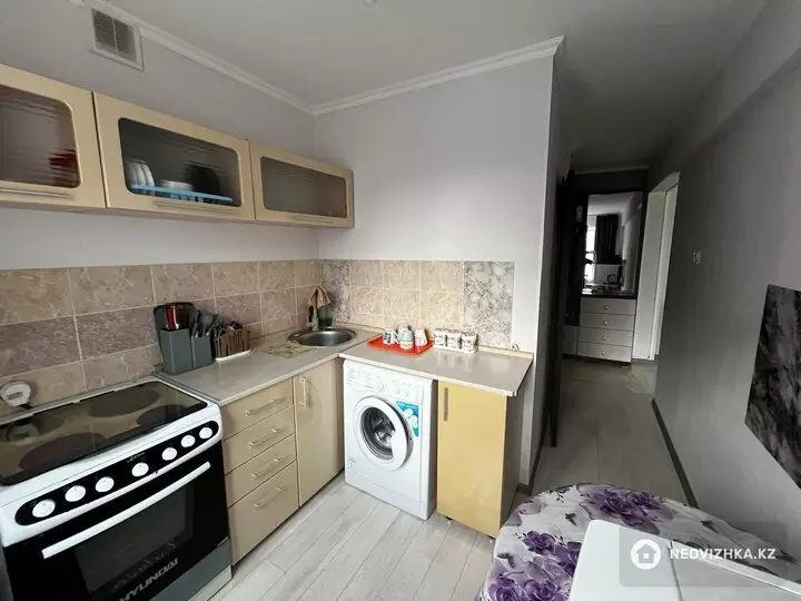 1-комнатная квартира, этаж 1 из 5, 41 м², Посуточно, фотография 2