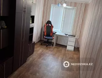 2-комнатная квартира, этаж 4 из 5, 46 м², миниатюра 1