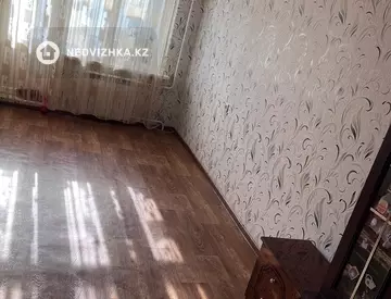 2-комнатная квартира, этаж 4 из 5, 46 м², миниатюра 2