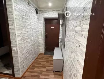 2-комнатная квартира, этаж 4 из 4, 50 м², Посуточно, миниатюра 3