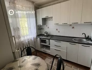 2-комнатная квартира, этаж 4 из 4, 50 м², Посуточно, миниатюра 8