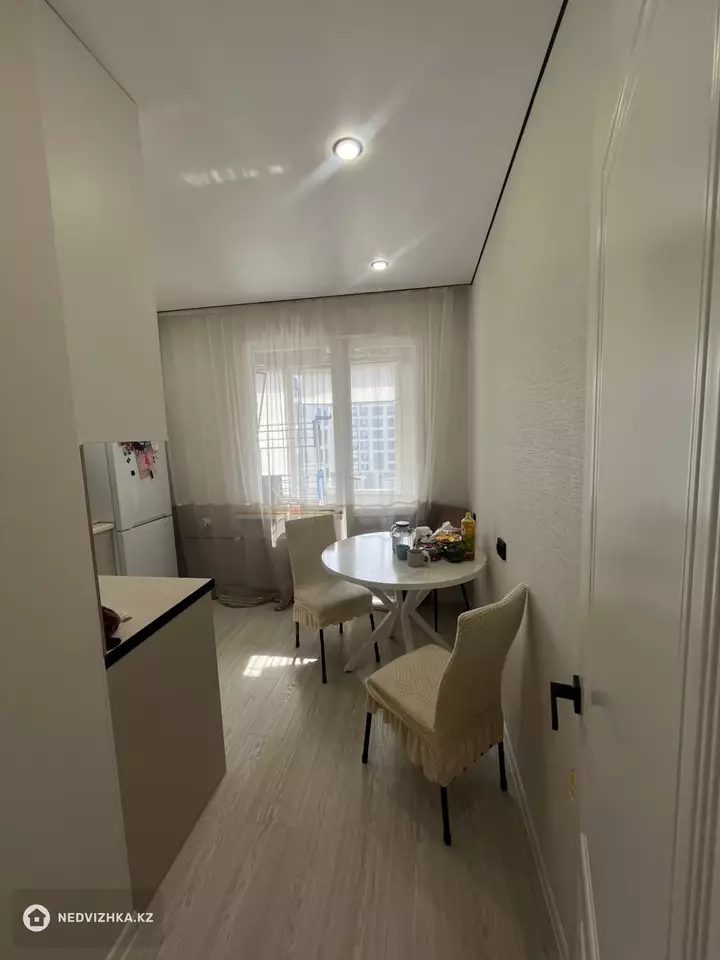 1-комнатная квартира, этаж 6 из 9, 40 м², фотография 2