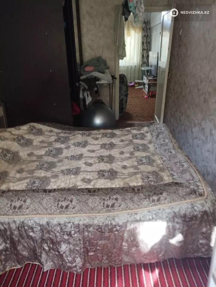 3-комнатная квартира, этаж 2 из 5, 61 м², фотография 5