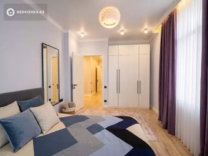 3-комнатная квартира, этаж 7 из 14, 89 м², фотография 4
