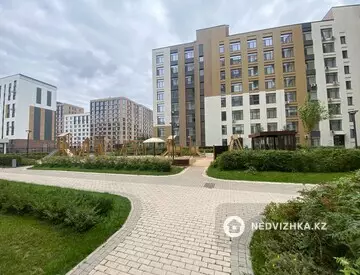 3-комнатная квартира, этаж 7 из 14, 89 м², миниатюра 11