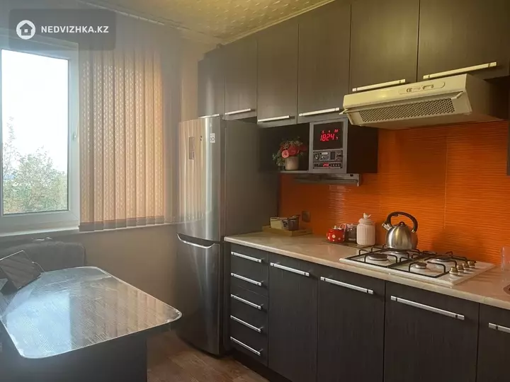 3-комнатная квартира, этаж 5 из 5, 62 м²