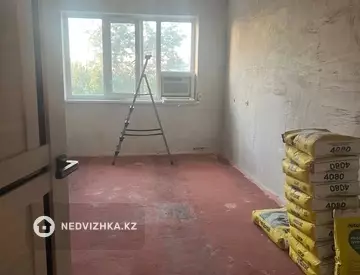 3-комнатная квартира, этаж 5 из 5, 62 м², миниатюра 3