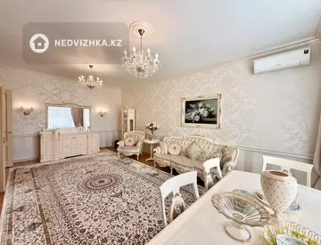 4-комнатная квартира, этаж 3 из 4, 165 м², миниатюра 8
