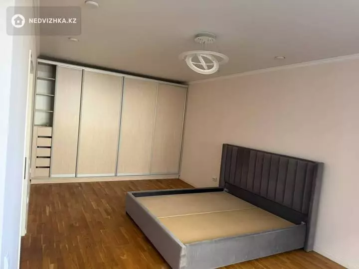 2-комнатная квартира, этаж 2 из 19, 70 м², На длительный срок
