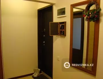 4-комнатная квартира, этаж 3 из 5, 74 м², миниатюра 11