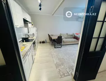 1-комнатная квартира, этаж 9 из 9, 41 м², миниатюра 11