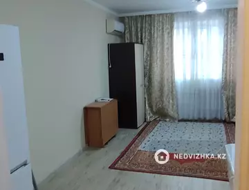 1-комнатная квартира, этаж 2 из 5, 27 м², миниатюра 4
