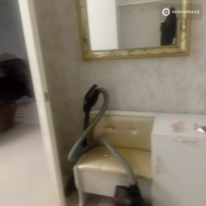 2-комнатная квартира, этаж 1 из 5, 69 м²