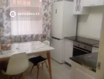 2-комнатная квартира, этаж 1 из 5, 69 м², миниатюра 3
