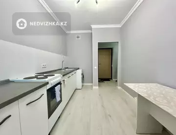 1-комнатная квартира, этаж 11 из 22, 38 м², миниатюра 9
