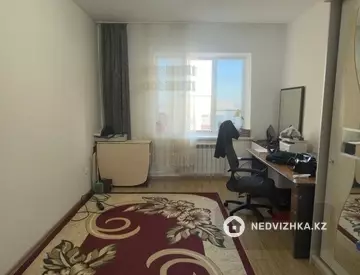3-комнатная квартира, этаж 7 из 9, 81 м², миниатюра 1