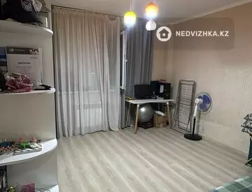 3-комнатная квартира, этаж 7 из 7, 82 м², На длительный срок, миниатюра 5