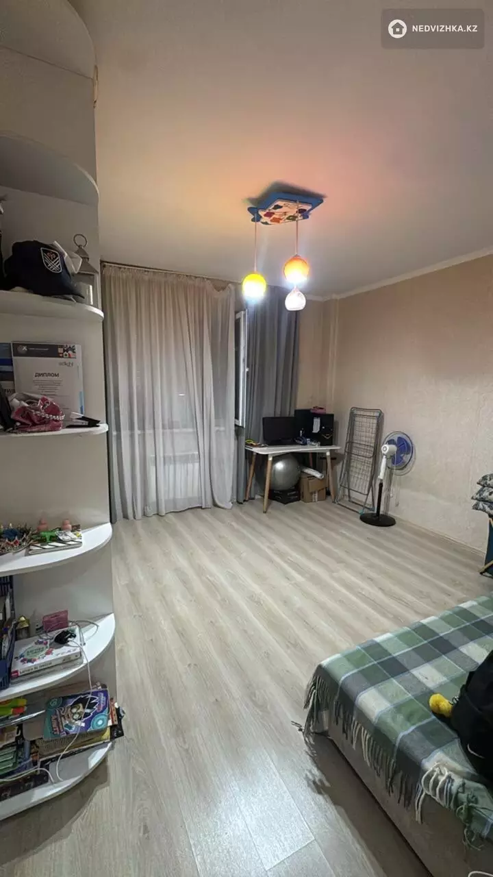 3-комнатная квартира, этаж 7 из 7, 82 м², На длительный срок, фотография 5