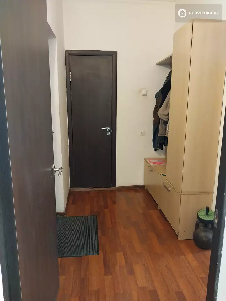 1-комнатная квартира, этаж 3 из 9, 40 м², 4-фотосурет