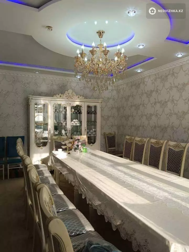 5-комнатный дом, 4 соток, 156 м²