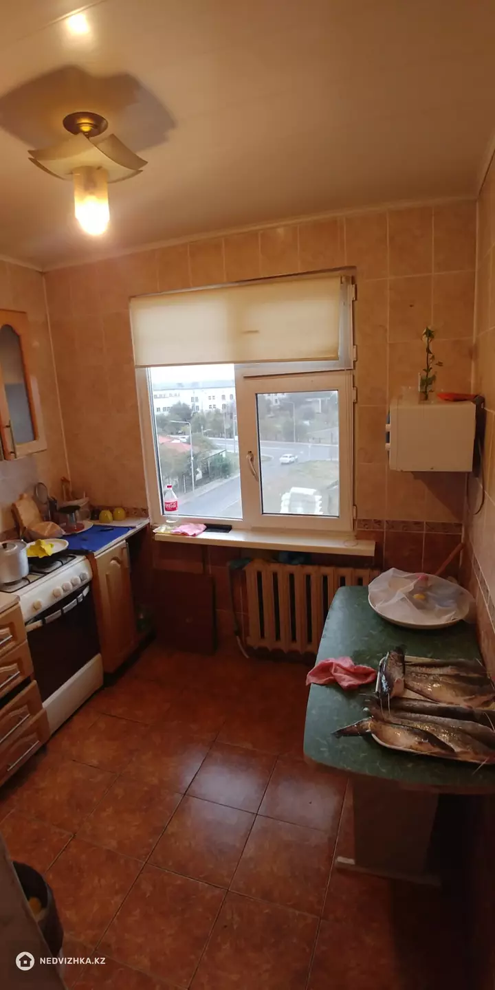 3-комнатная квартира, этаж 5 из 5, 58 м², фотография 3