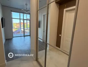 2-комнатная квартира, этаж 3 из 6, 44 м², миниатюра 7