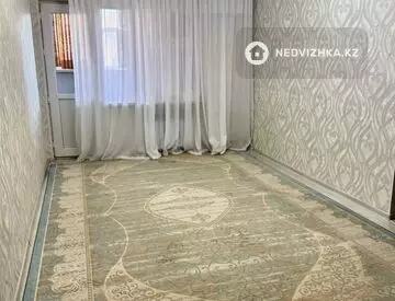 3-комнатная квартира, этаж 3 из 3, 54 м², миниатюра 1