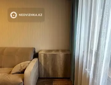 1-комнатная квартира, этаж 2 из 5, 49 м², миниатюра 1