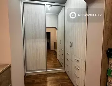 1-комнатная квартира, этаж 2 из 5, 49 м², миниатюра 6