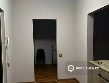 1-комнатная квартира, этаж 2 из 5, 49 м², миниатюра 10
