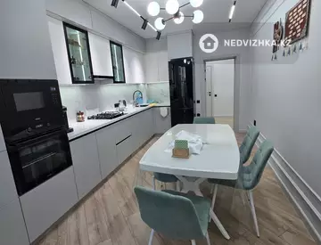 5-комнатная квартира, этаж 1 из 5, 164 м², миниатюра 11