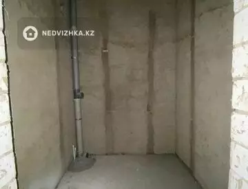 5-комнатная квартира, этаж 5 из 6, 174 м², миниатюра 3
