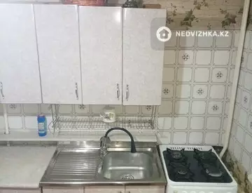 2-комнатная квартира, этаж 2 из 5, 51 м², миниатюра 1