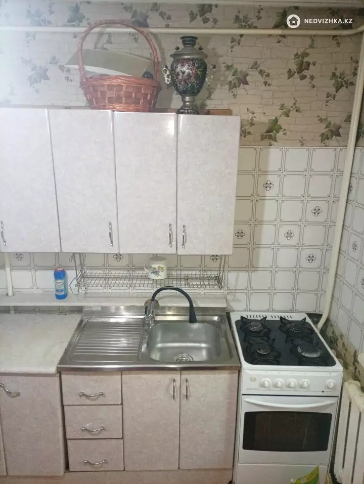 2-комнатная квартира, этаж 2 из 5, 51 м²