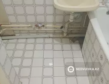 2-комнатная квартира, этаж 2 из 5, 51 м², миниатюра 5