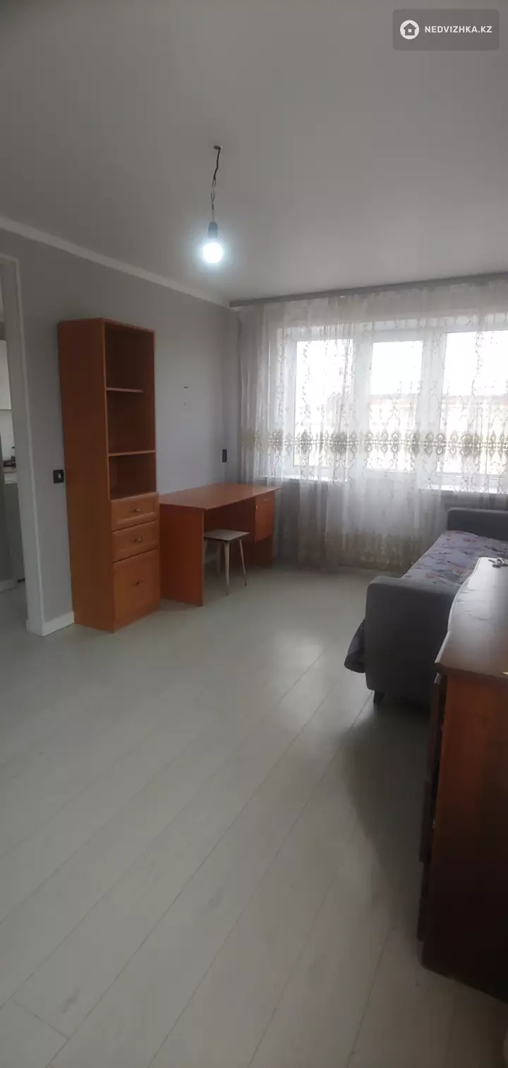 1-комнатная квартира, этаж 5 из 5, 32 м², На длительный срок, фотография 2