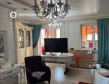 5-бөлмелі пәтер, қабат 3 барлық қабат саны 5, 160 м², 1-нобай