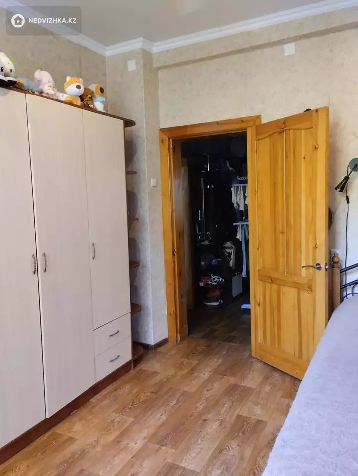 3-комнатная квартира, этаж 2 из 2, 68 м², фотография 5