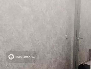 1-комнатная квартира, этаж 1 из 4, 32 м², миниатюра 1