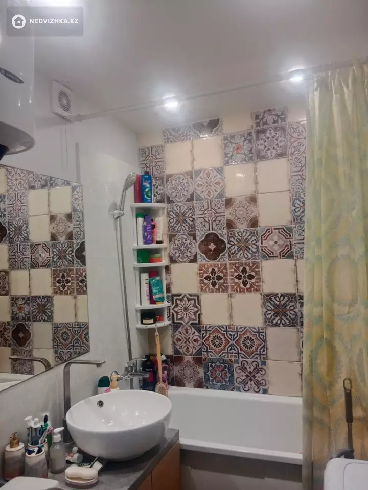 1-комнатная квартира, этаж 1 из 4, 32 м², фотография 2