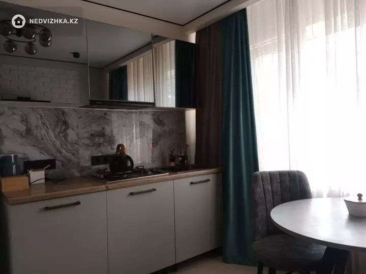1-комнатная квартира, этаж 1 из 4, 32 м², фотография 5