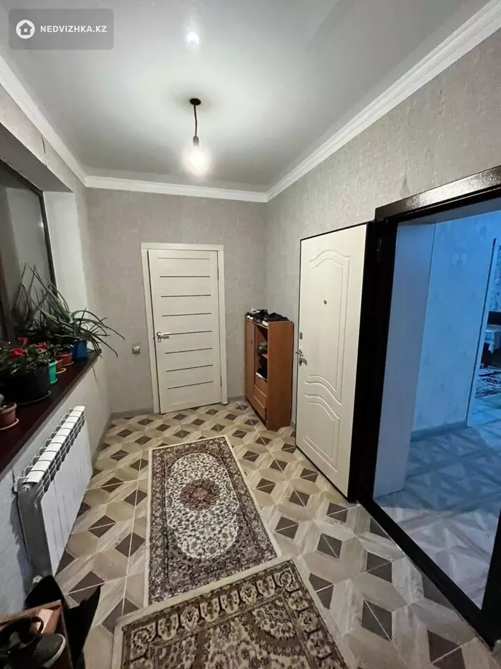 6-комнатный дом, 8 соток, 260 м², фотография 4