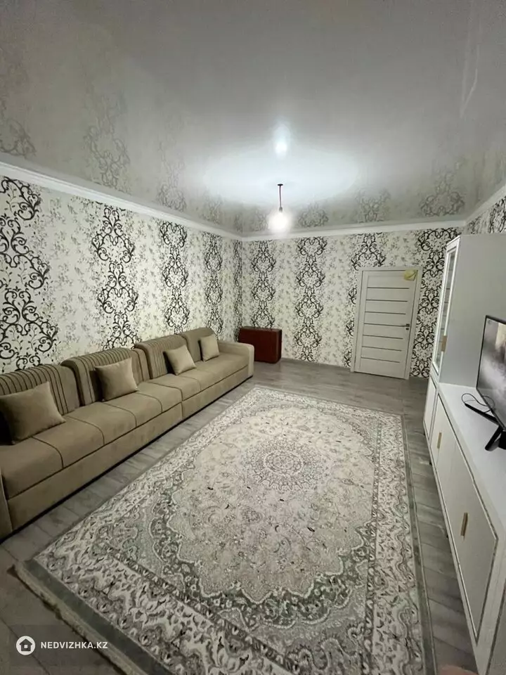 6-комнатный дом, 8 соток, 260 м², фотография 5