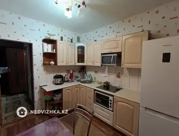 4-комнатная квартира, этаж 3 из 5, 83 м², миниатюра 7