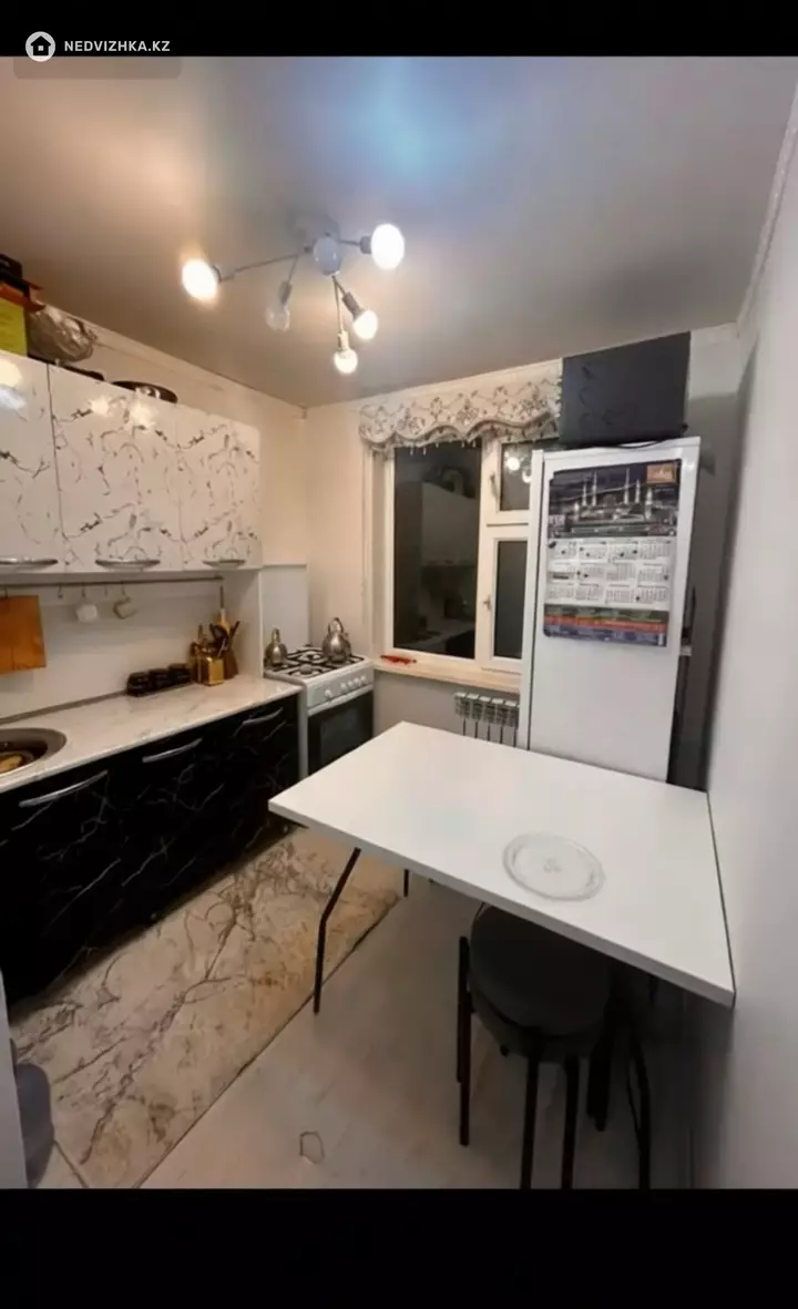 2-комнатная квартира, этаж 5 из 5, 45 м², фотография 2