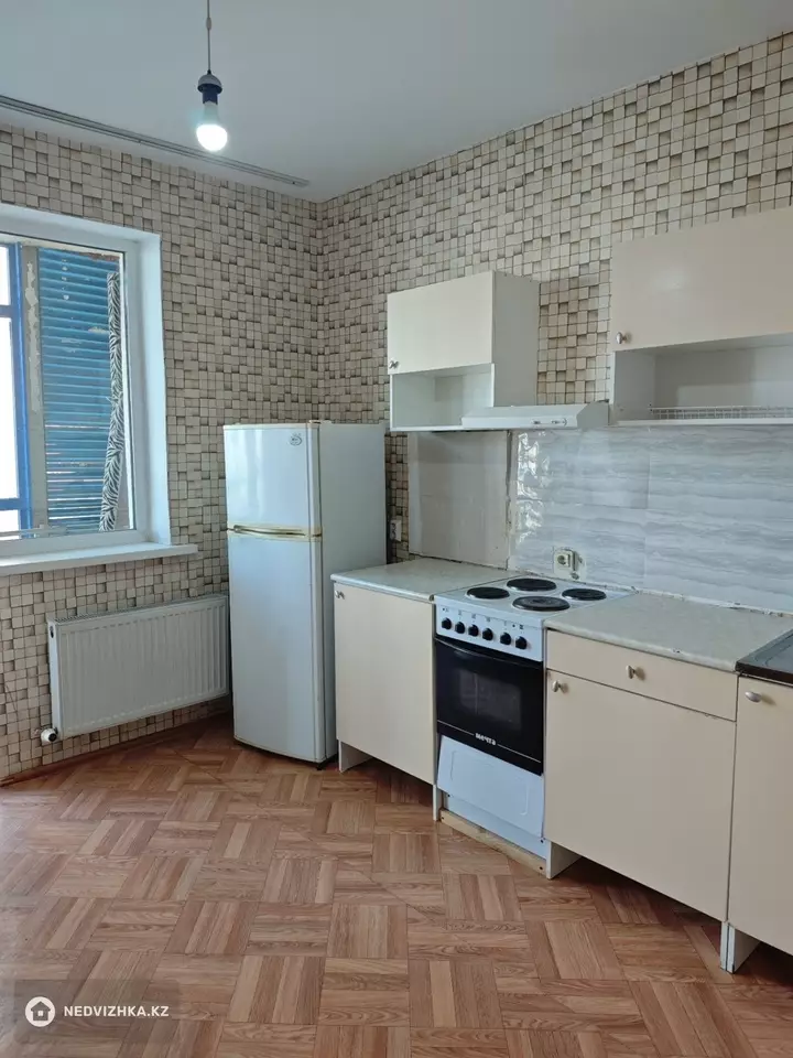 1-комнатная квартира, этаж 7 из 12, 45 м², фотография 2