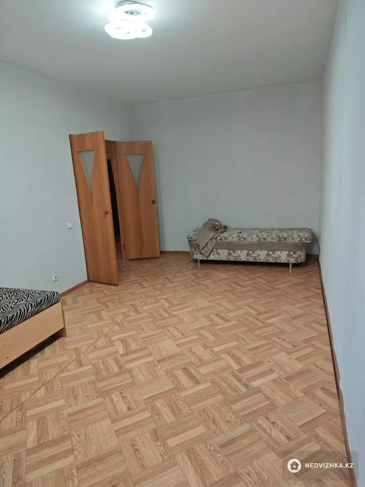 1-комнатная квартира, этаж 7 из 12, 45 м², фотография 5