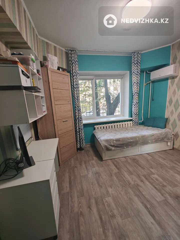 3-комнатная квартира, этаж 1 из 5, 72 м²